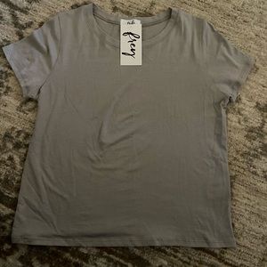 Basic tee